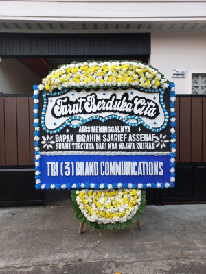 Papan Bunga Duka di Risei Sayati